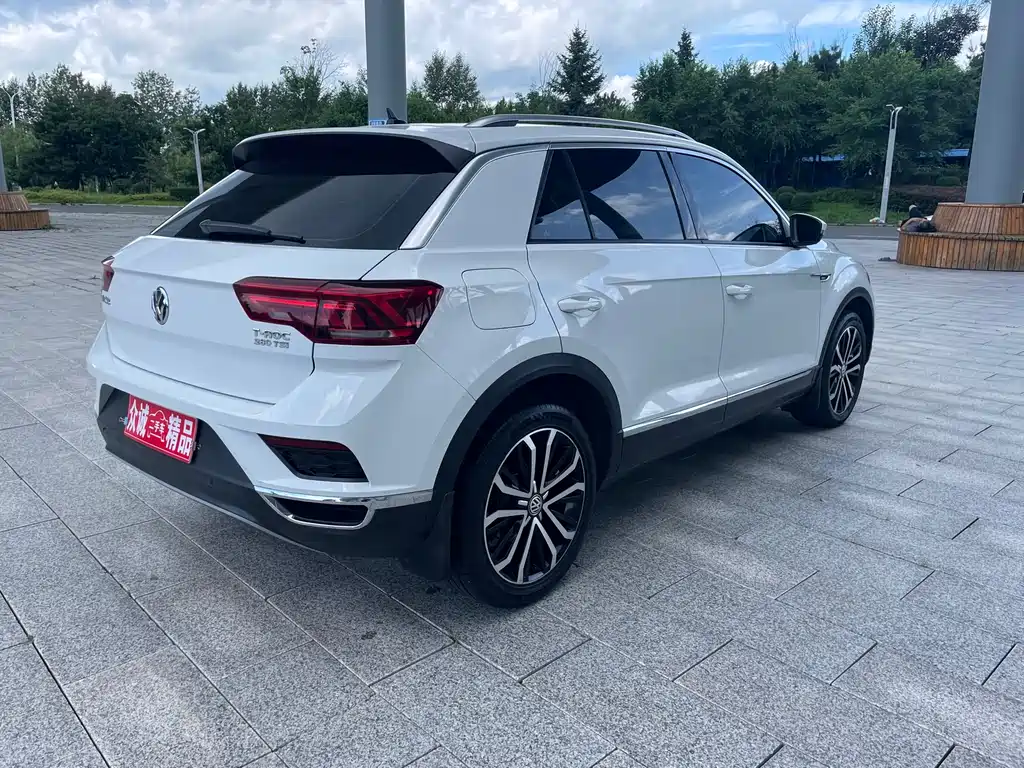 Volkswagen T-Roc 2019 — фото 8