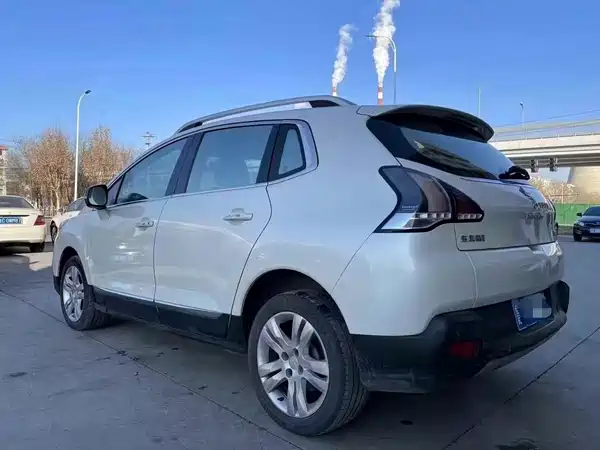 Peugeot 3008 2016