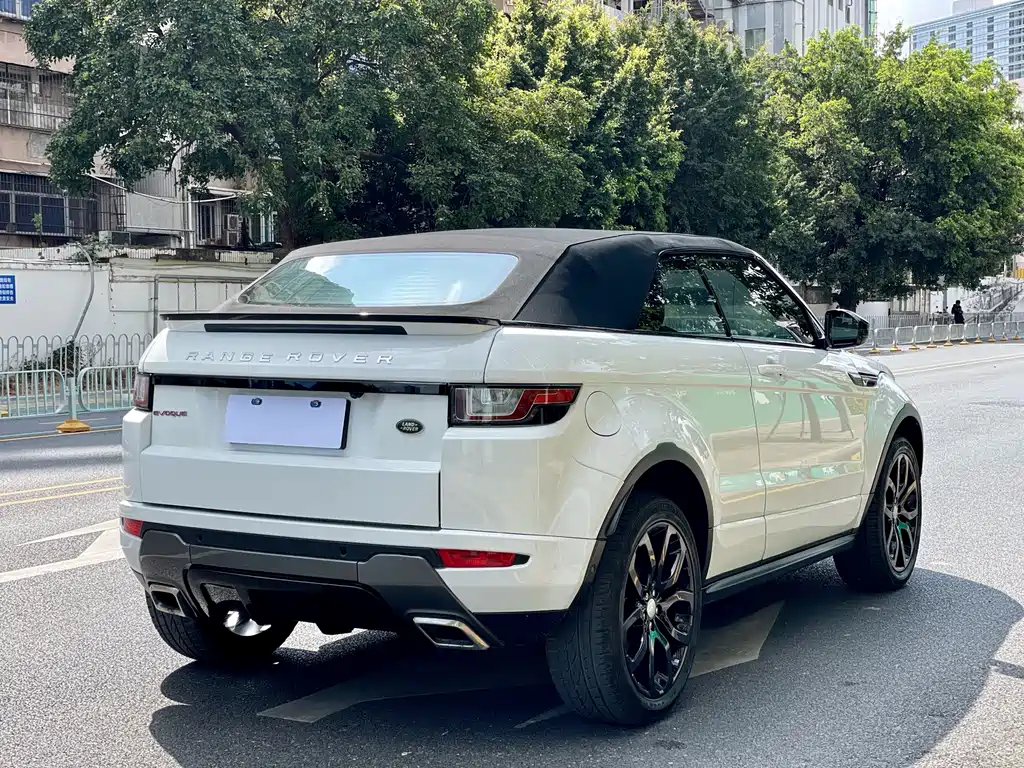 Land Rover Evoque 2018 — фото 14