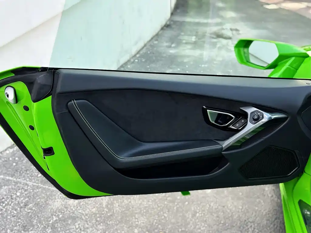 Lamborghini Huracán 2019 — фото 11