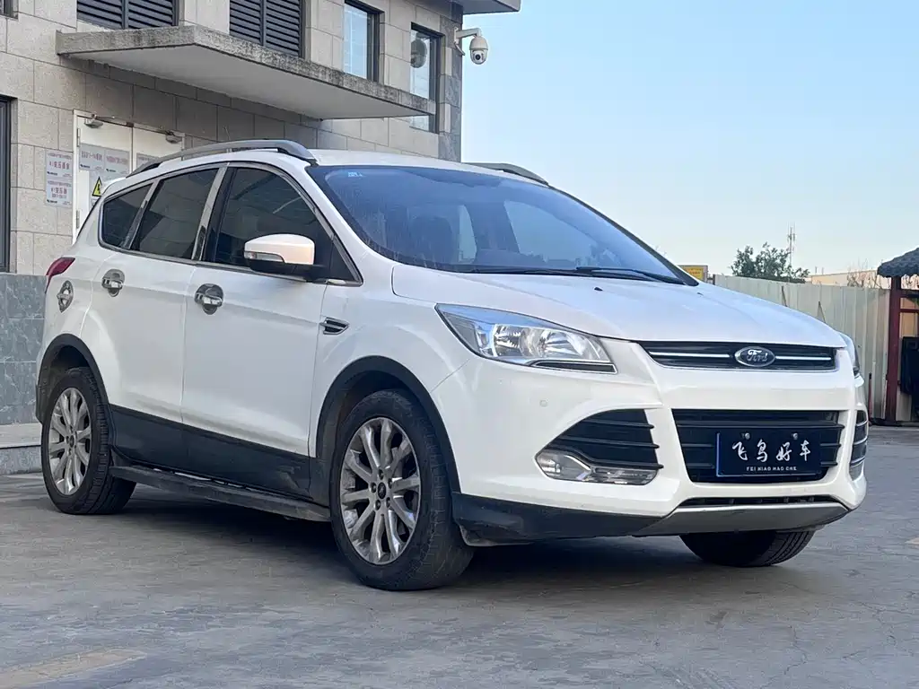 Ford Kuga 2016 — фото 3