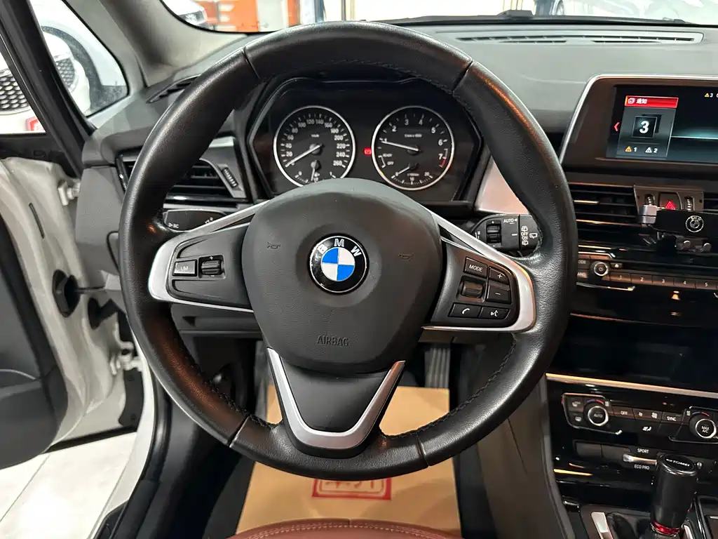 BMW 2 Series Gran Tourer 2018 — фото 15