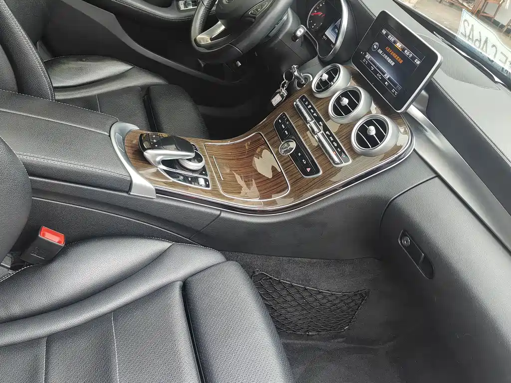 Mercedes-Benz C-Class 2016 — фото 11