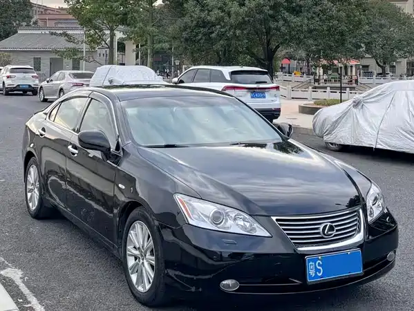 Lexus ES 2010