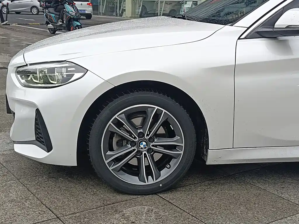 BMW 1 Series 2023