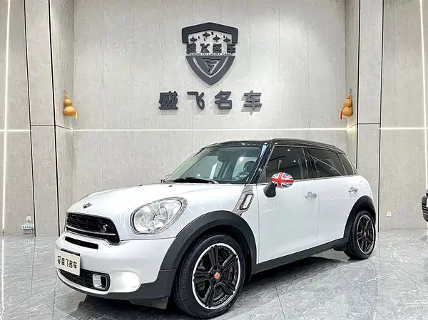 MINI Countryman 2014