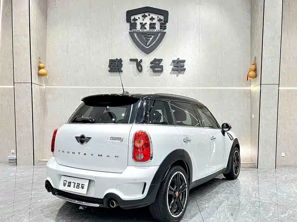 MINI Countryman 2014