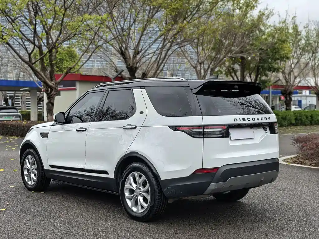 Land Rover Discovery 2019 — фото 7