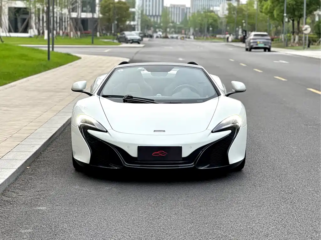 McLaren 625C 2015 — фото 2