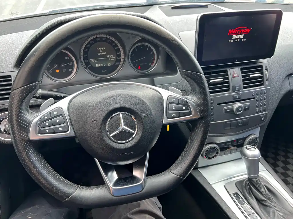 Mercedes-Benz C-Class 2010 — фото 21