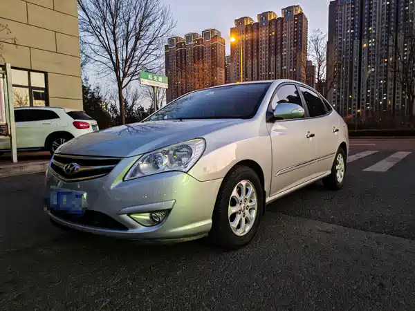 Hyundai Yuedong 2011