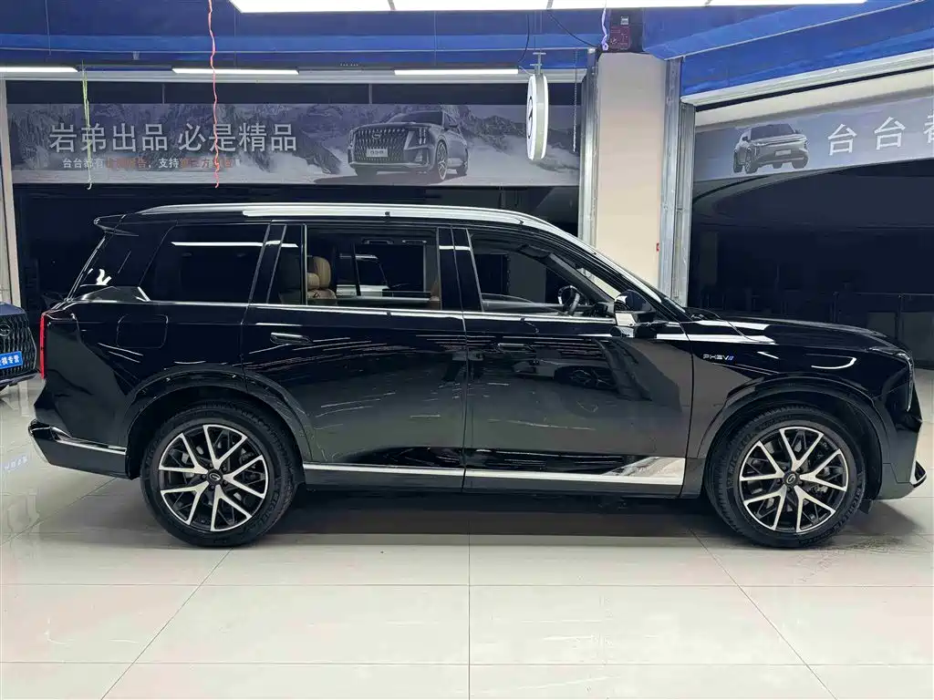 GAC Motor Trumpchi ES9 2023 — фото 10