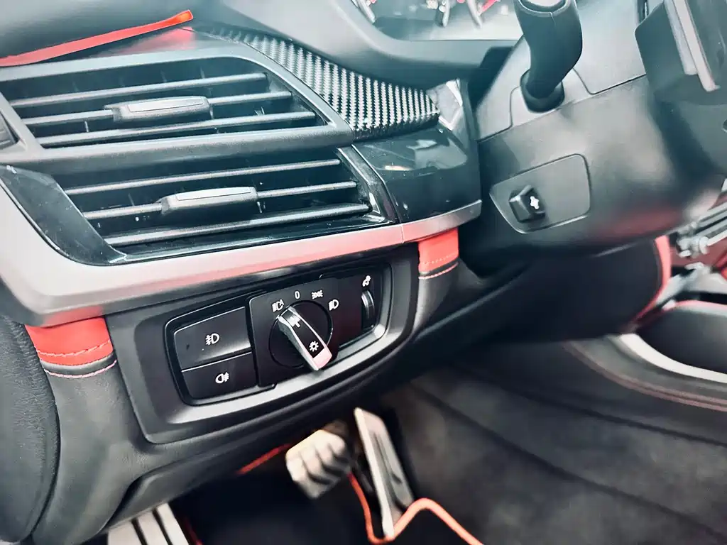 BMW X5 M 2015 — фото 27