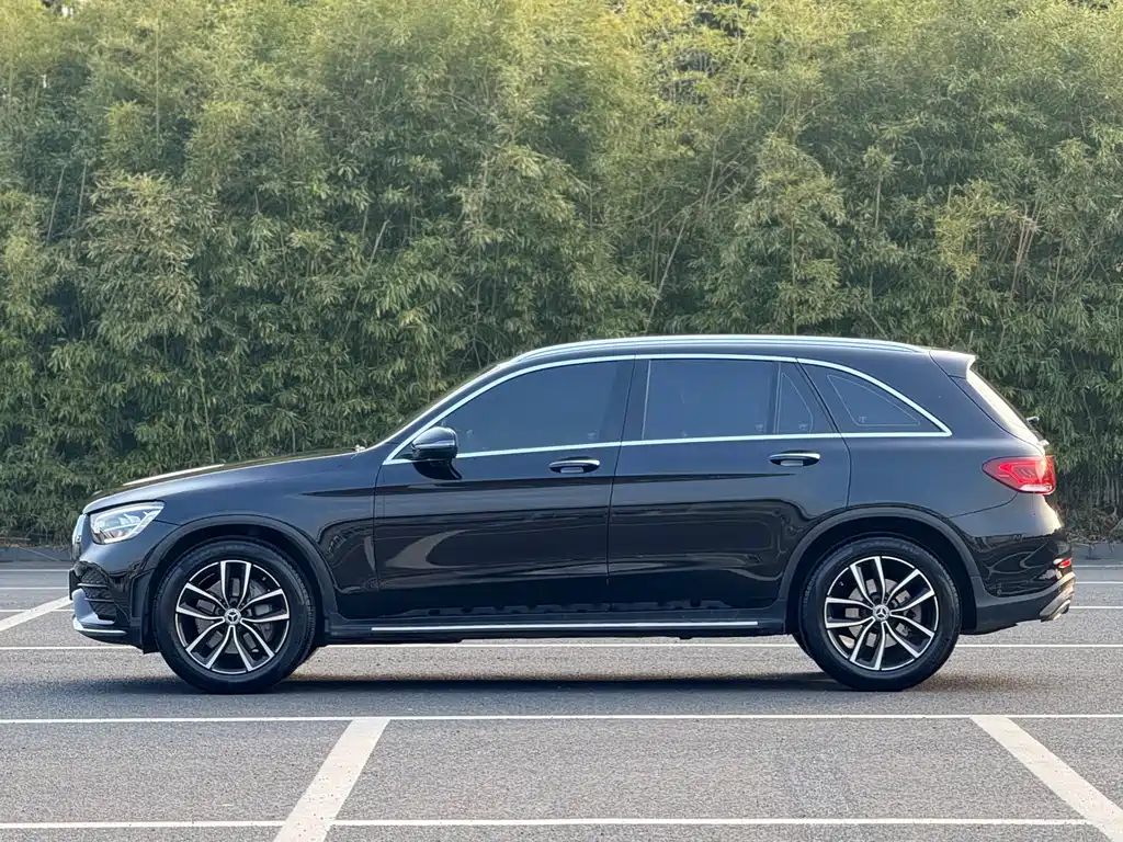Mercedes-Benz GLC 2021 — фото 3