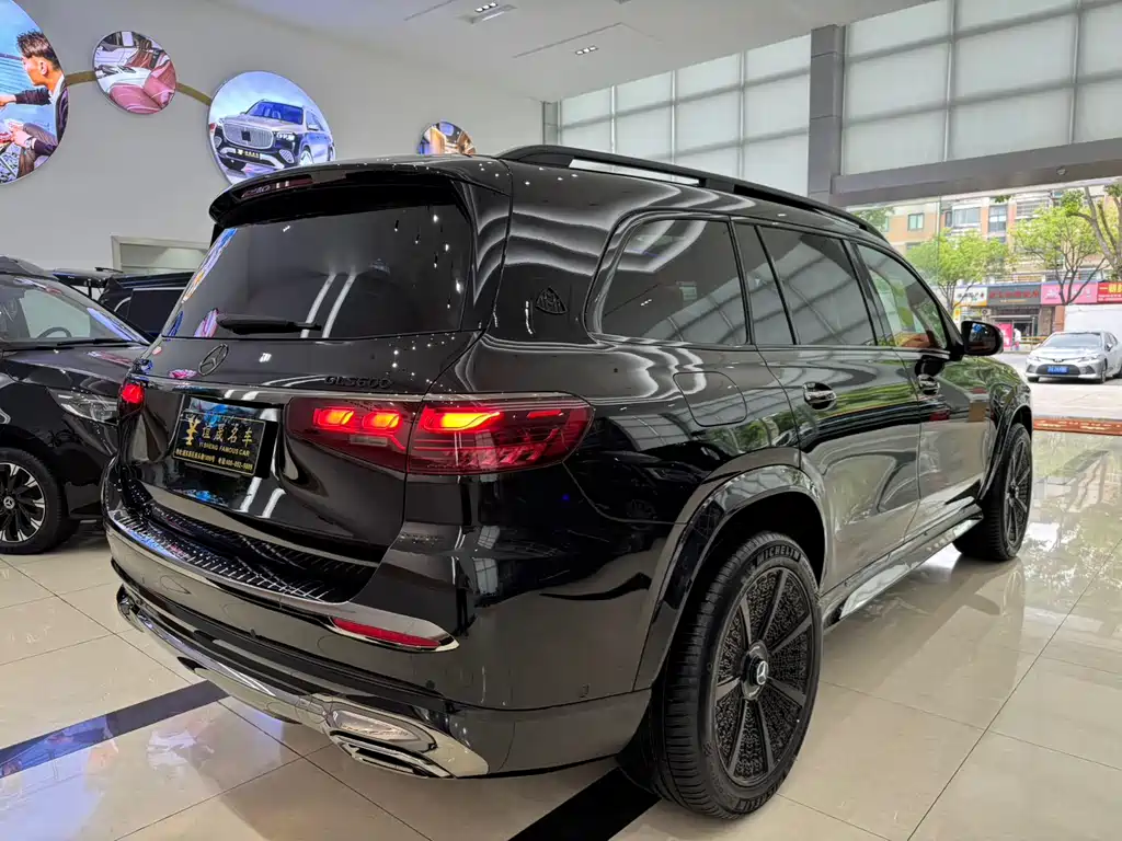 Mercedes-Benz GLS — фото 29