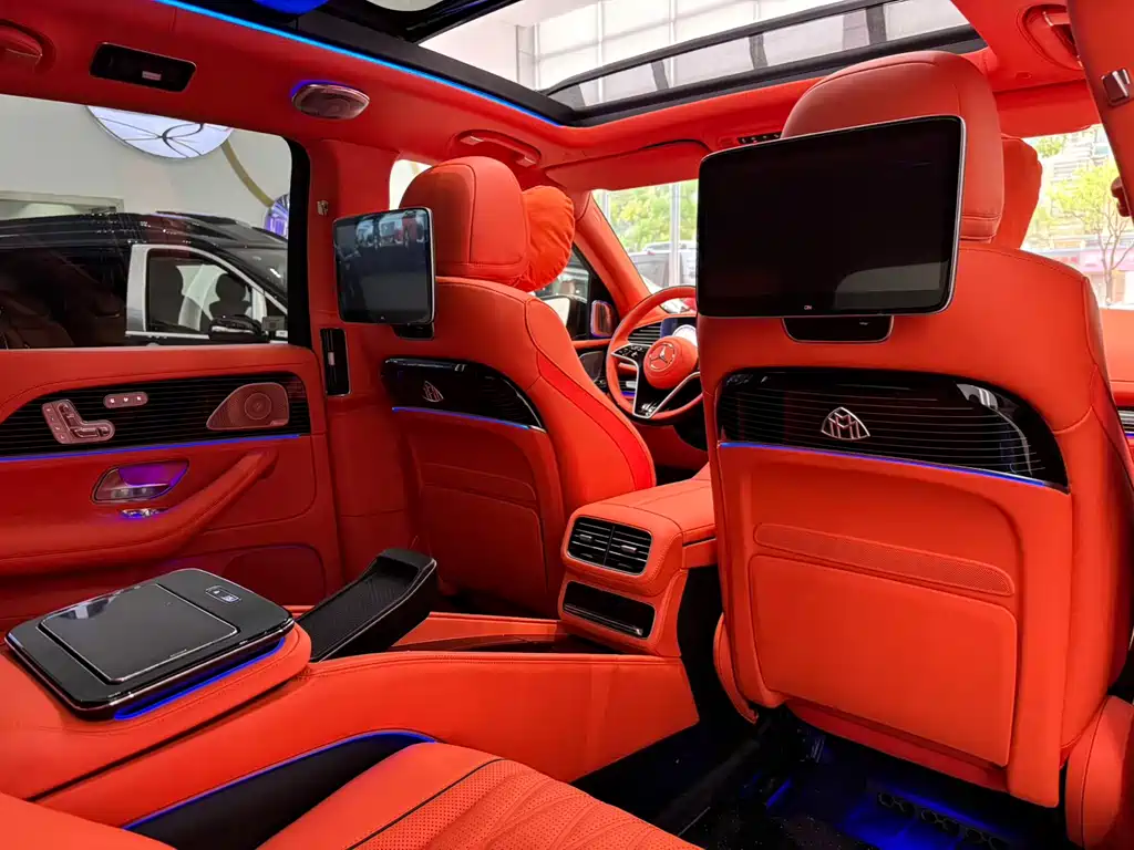 Mercedes-Benz GLS — фото 26