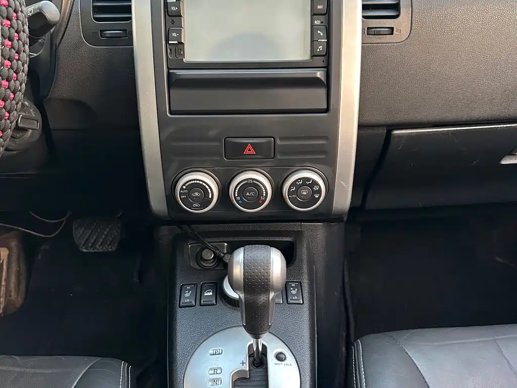 Nissan X-Trail 2013 — фото 18