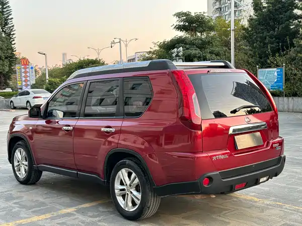 Nissan X-Trail 2012