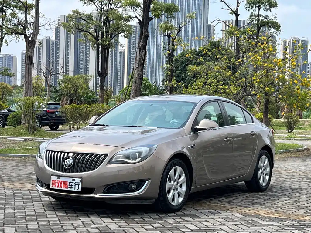 Buick Regal 2014 — фото 1