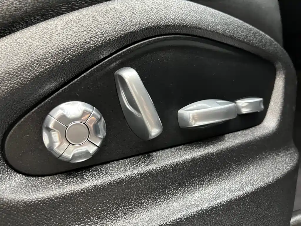 Porsche Cayenne 2018 — фото 13