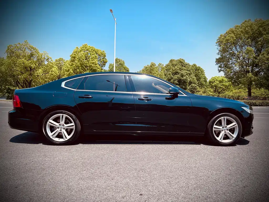 Volvo S90 2017 — фото 4
