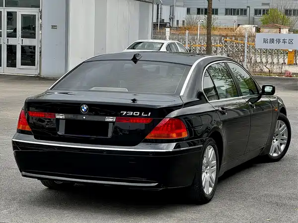 BMW 7 Series 2004