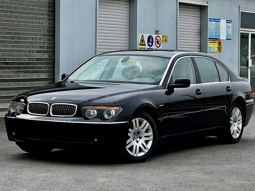 BMW 7 Series 2004 — фото 3