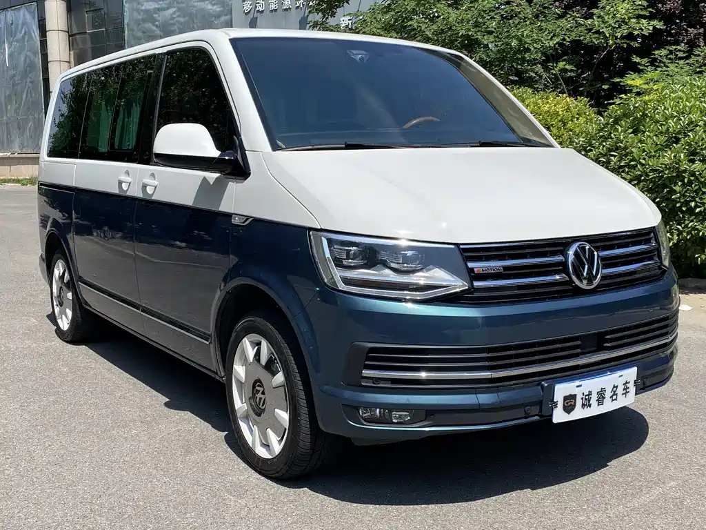 Volkswagen Multivan 2018 — фото 3
