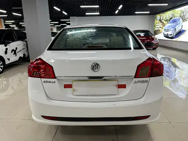 Buick Excelle 2015