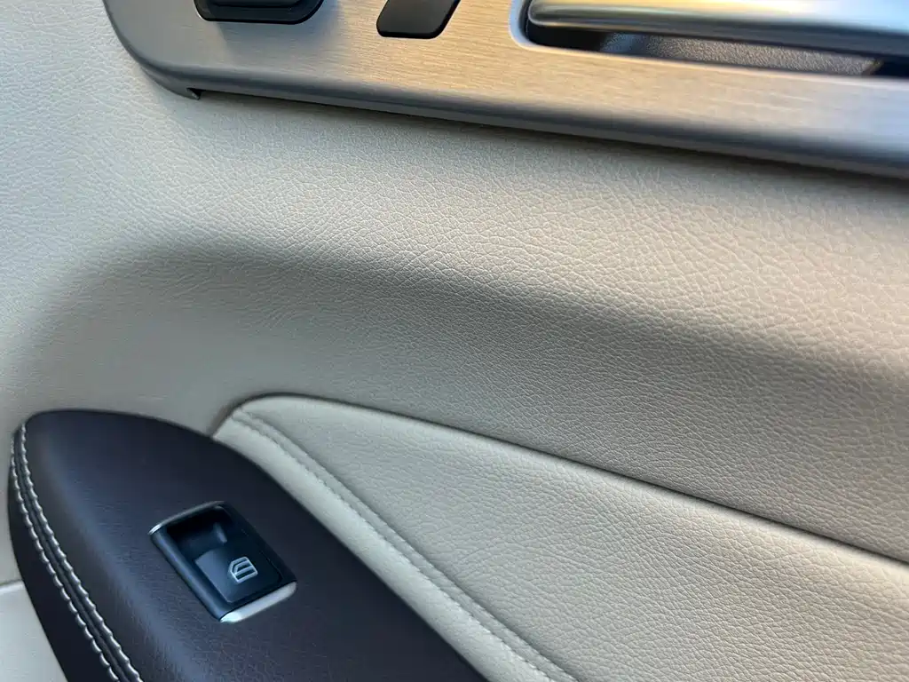 Mercedes-Benz GLS 2017 — фото 18