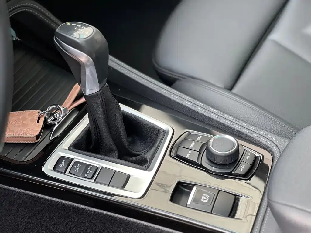 BMW 1 Series 2019