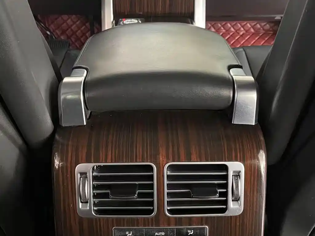 Land Rover Range Rover 2013 — фото 8