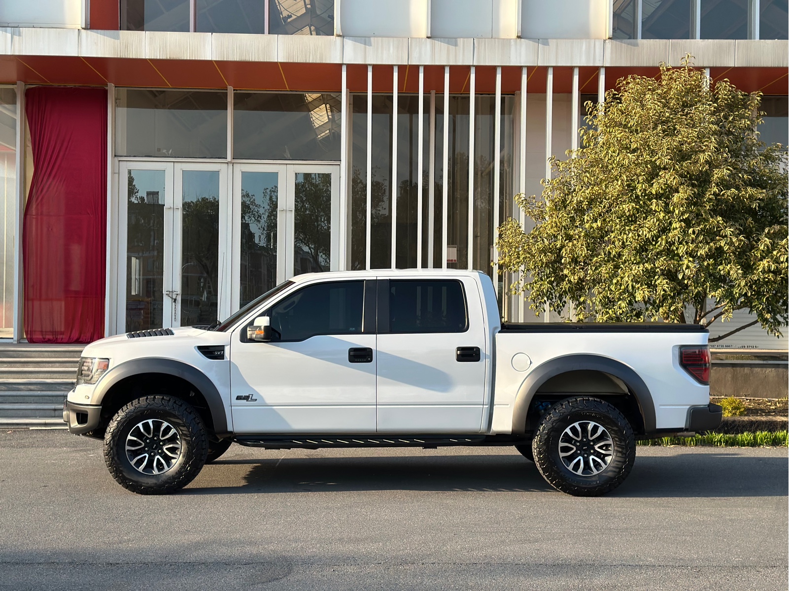 Ford F-150 Raptor 2014 — фото 2