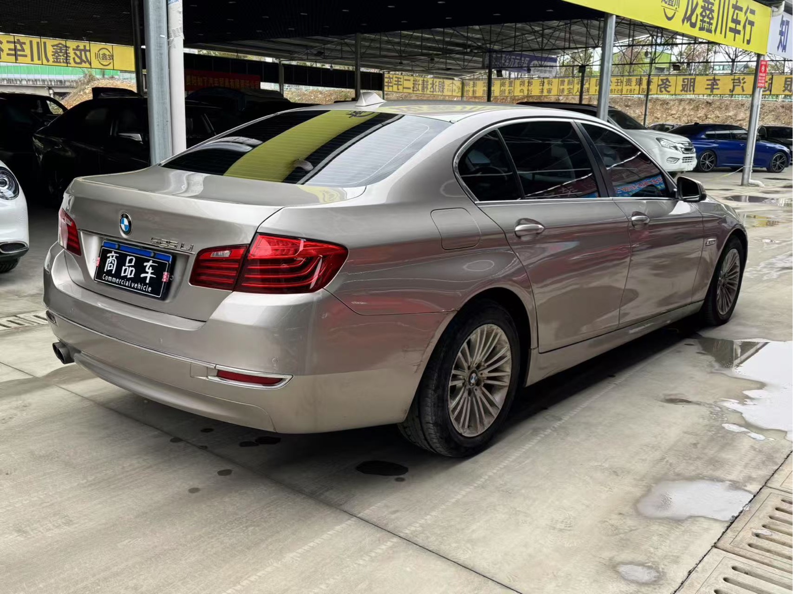 BMW 5 Series 2016 — фото 14