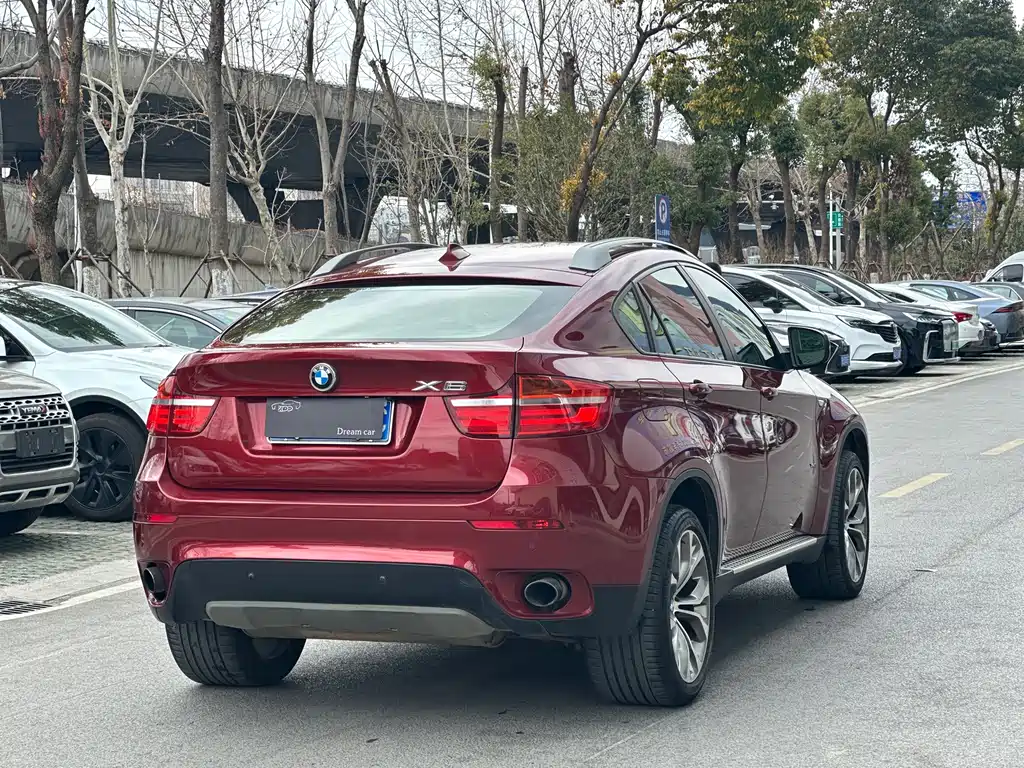 BMW X6 2014 — фото 11