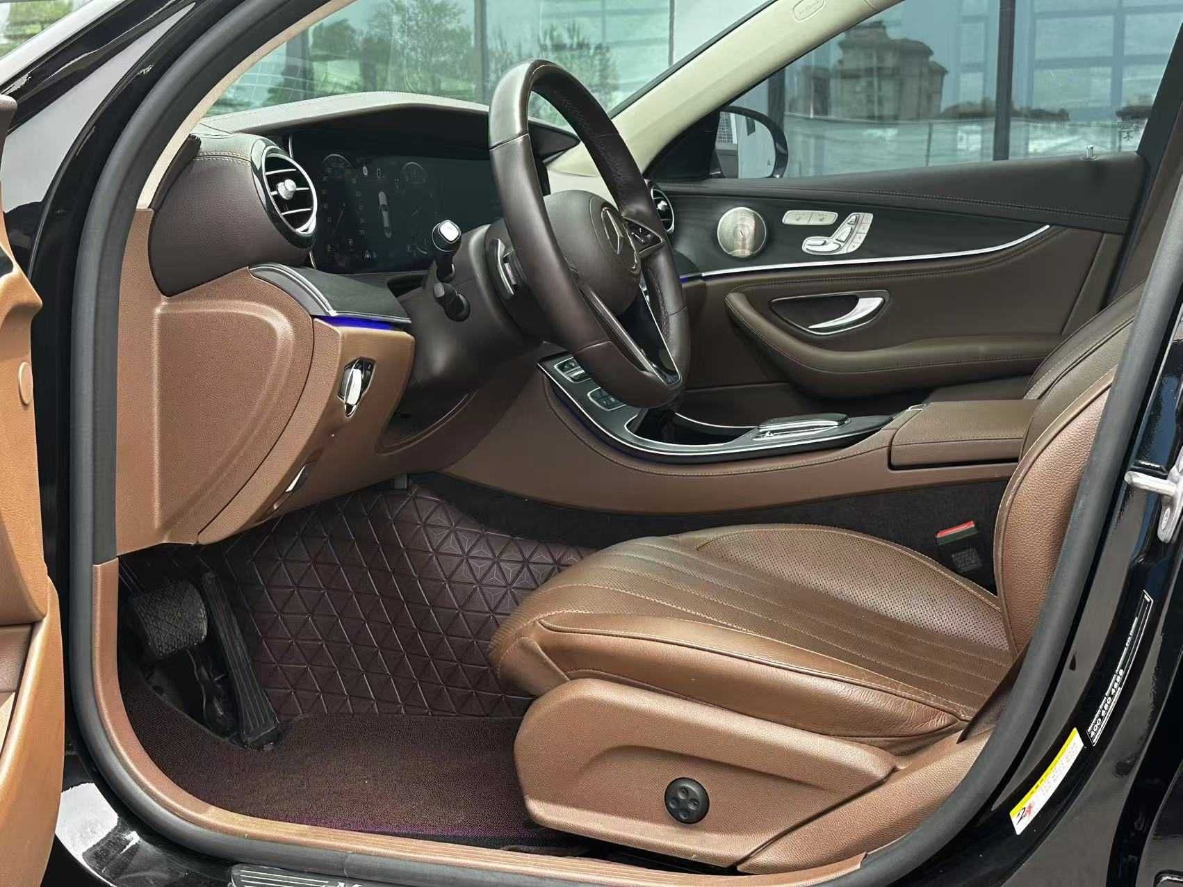 Mercedes-Benz E-Class 2023 — фото 2