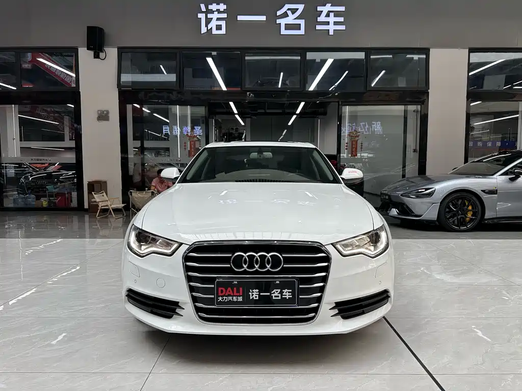 Audi A6L 2015 — фото 2