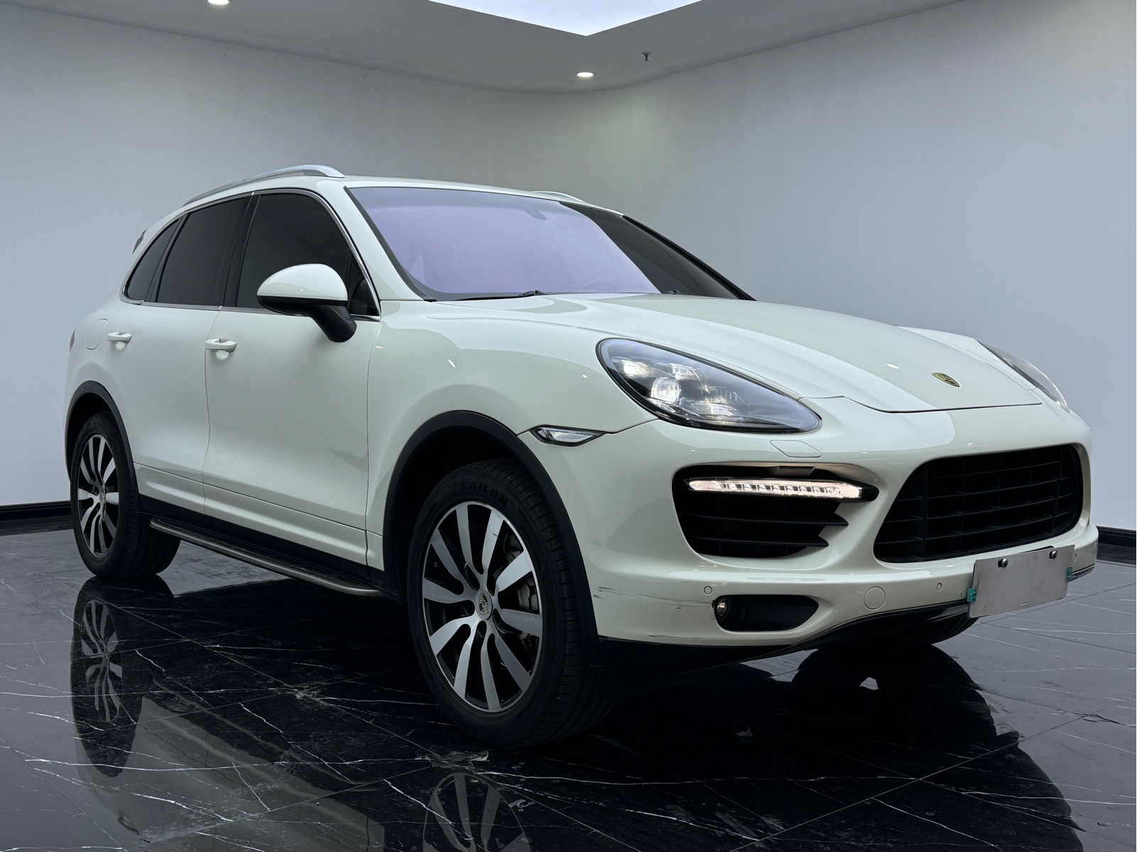 Porsche Cayenne 2011