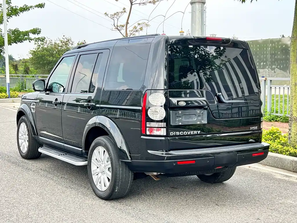 Land Rover Discovery 2015 — фото 3