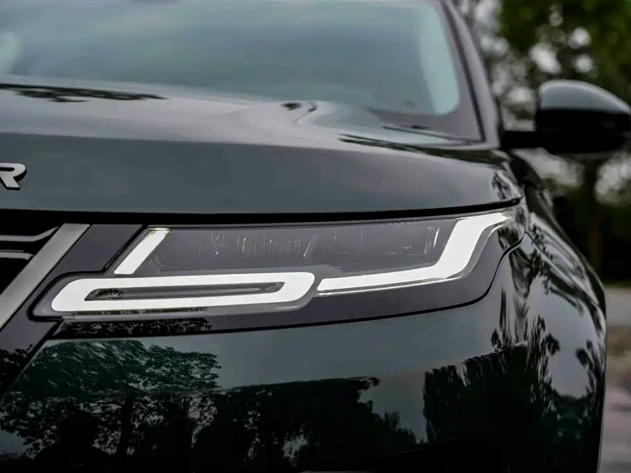 Land Rover Evoque 2024 — фото 8