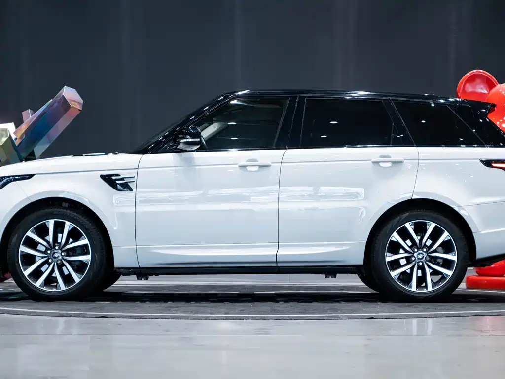 Land Rover Sport 2018 — фото 4