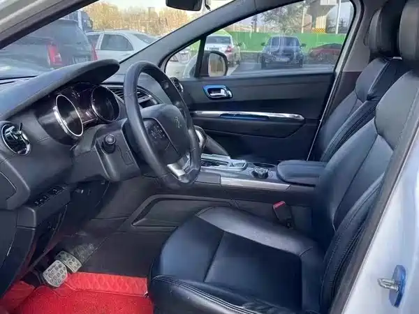 Peugeot 3008 2016