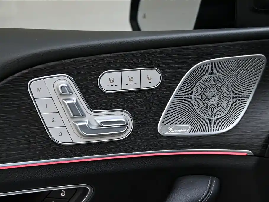 Mercedes-Benz GLS 2023 — фото 19