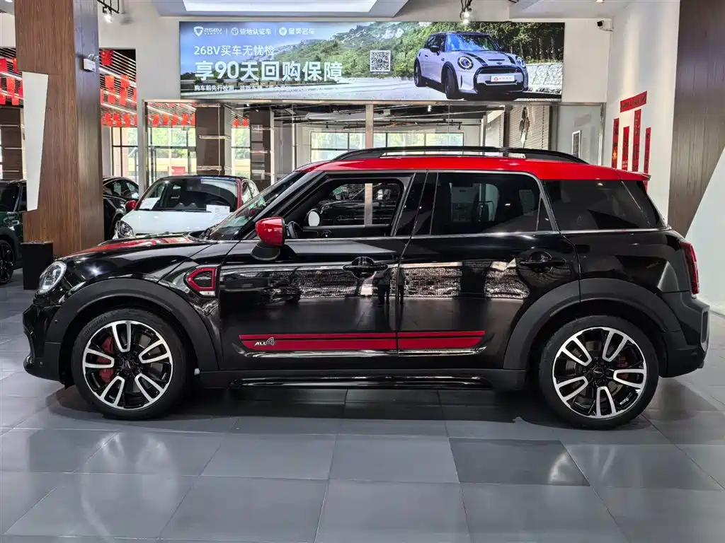 MINI JCW Countryman 2021 — фото 3