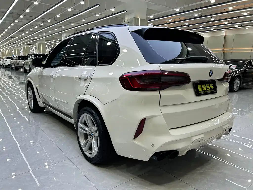 BMW X5 M 2012 — фото 8