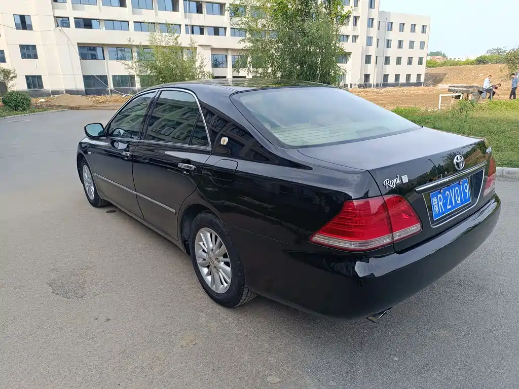 Toyota Crown 2006