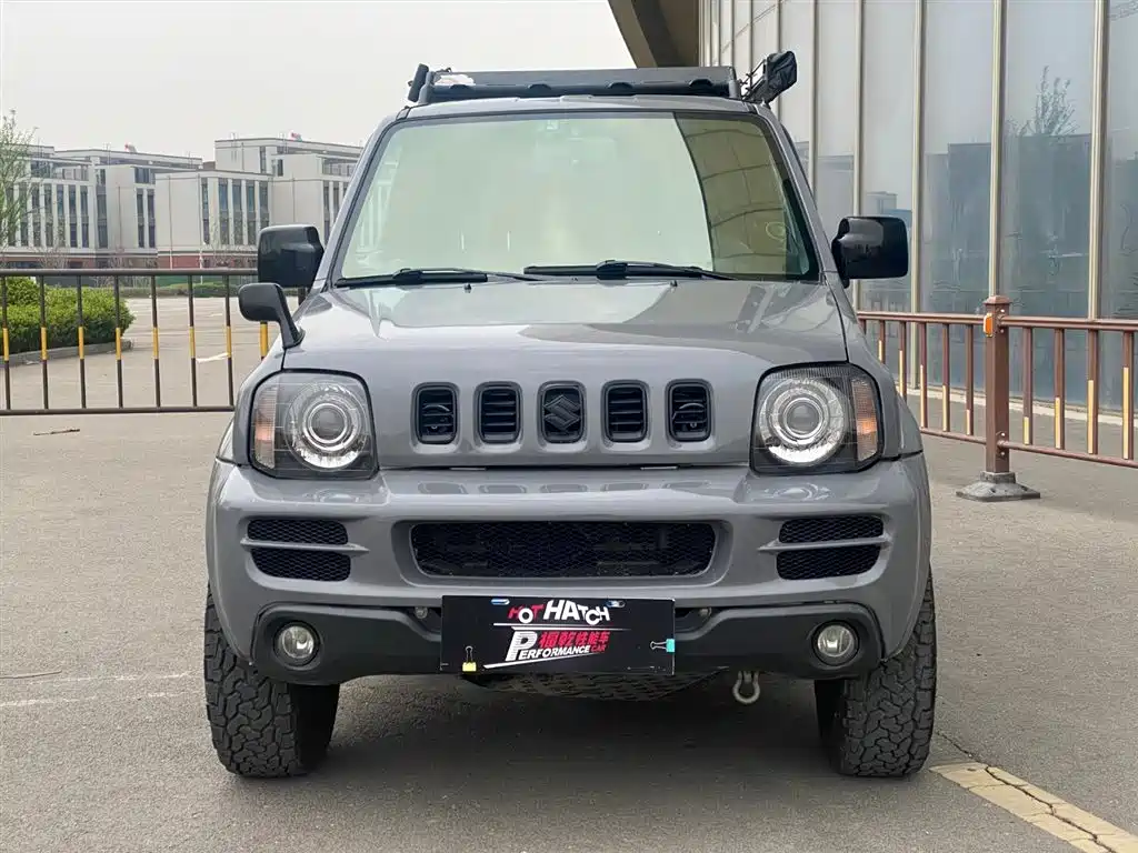 Suzuki Jimny 2011 — фото 2