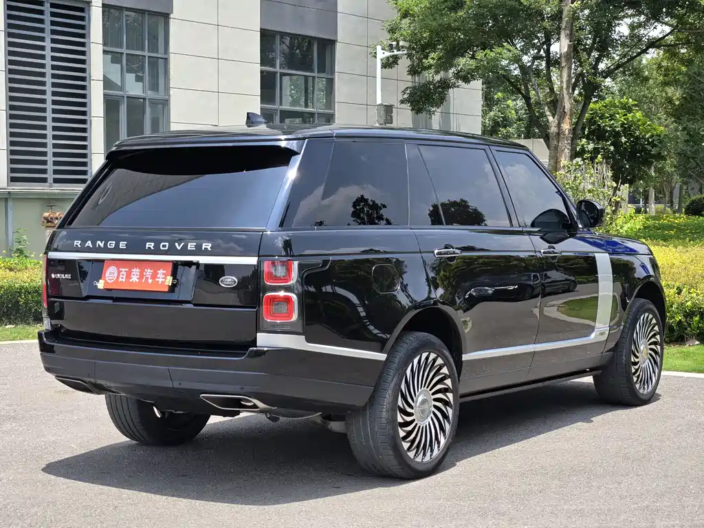 Land Rover Range Rover 2019 — фото 18