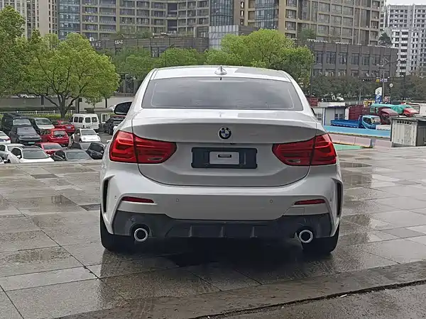 BMW 1 Series 2023