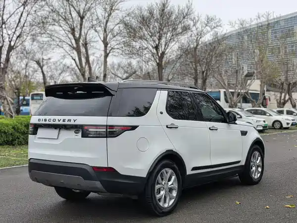 Land Rover Discovery 2017